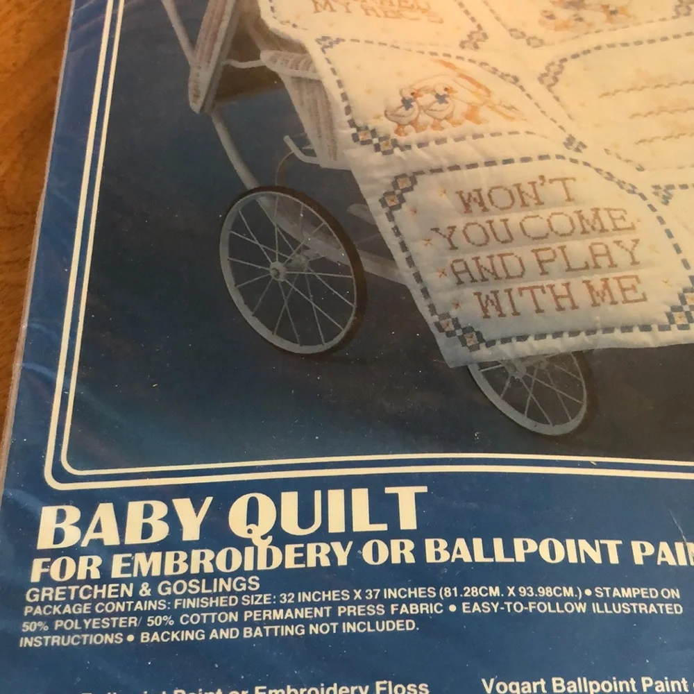 NIP - Vogart Crafts Baby Quilt f/Embroidery or Ballpoint Painting - Picture 4 of 4